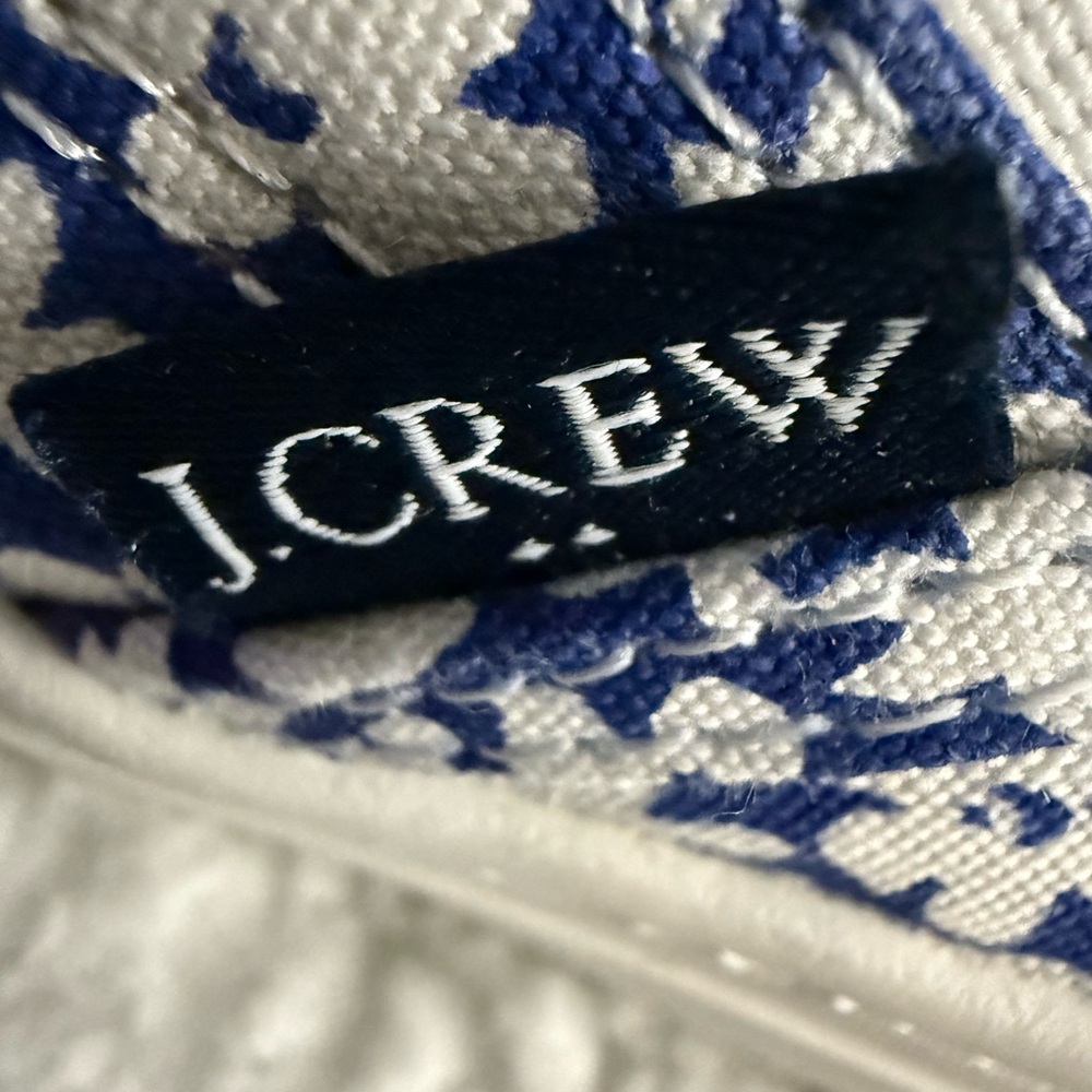 3/$20 ⭐️ j crew Floral Blue and White Slip-On Shoes size 6 - Picture 3 of 5